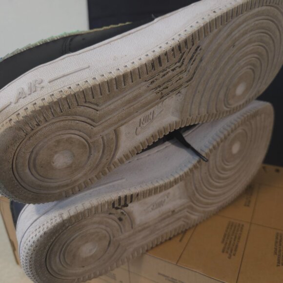 NIKE AIR FORCE 1 LOW BLACK IRIDESCENT PIXEL size 10.5 - Picture 9 of 10